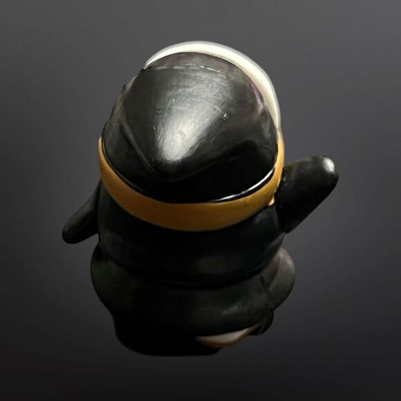 2021 JAKKS Pacific World of Nintendo Figure BLACK SHY GUY 2.5” - Picture 3 of 4